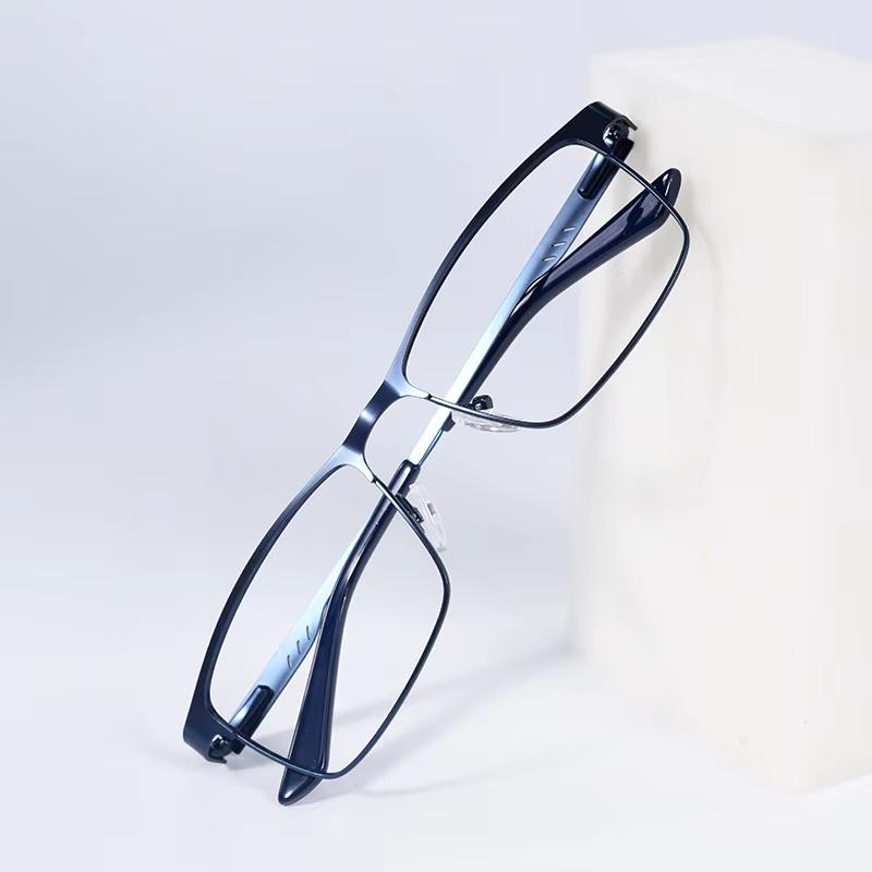 

2025 NEW Men Blue light blocking Reading Glasses for Men Metal Full Frame Readers Magnifier Presbyopia Lens Eyewear +75+100+125 +75 синий