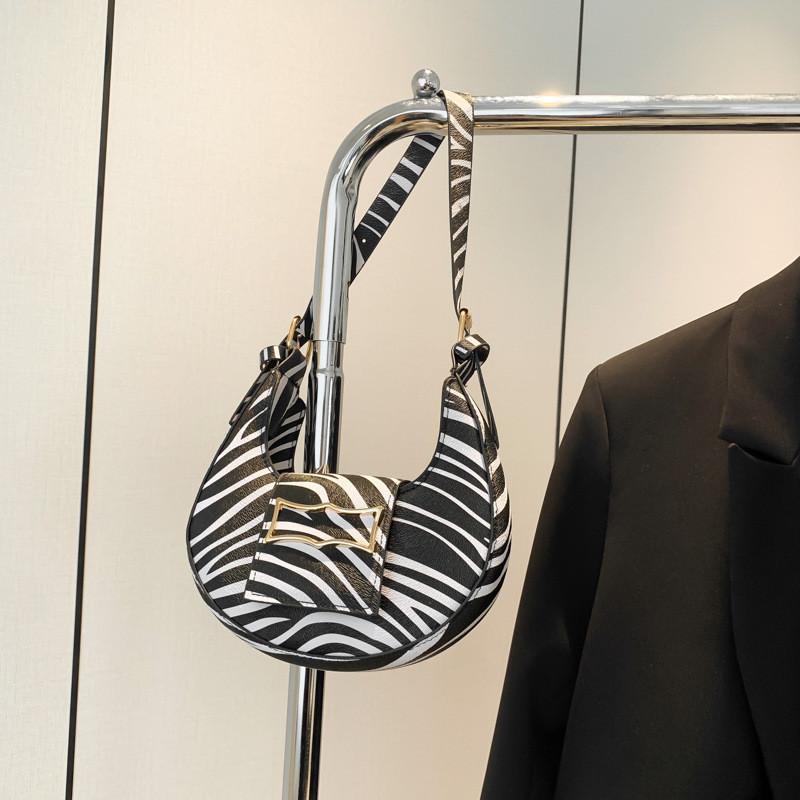 Chic Retro Crescent Bag For Women Stylish Pu Shoulder Bag In Leopard Zebra Cow Print