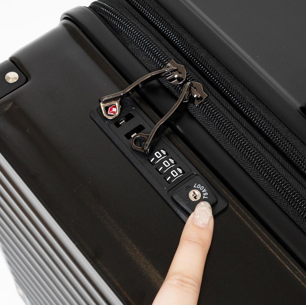 Small Double with Drink Silver [Basic Land] Carry-on Suitcase, Size, 33L, Quiet, Casters, Holder, 3.6kg,