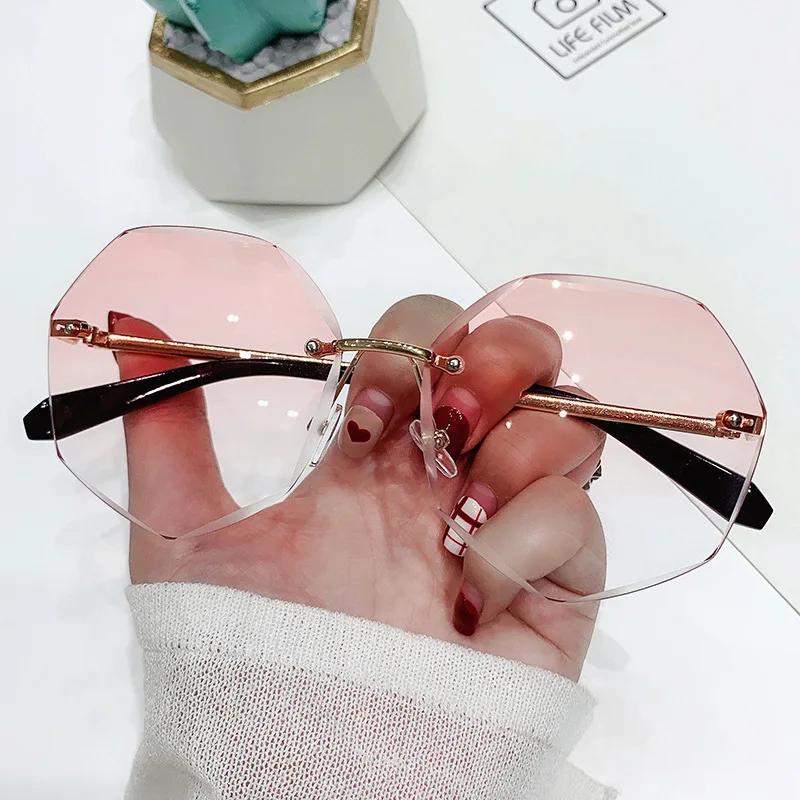 Rimless Sunglasses Women Retro Metallic UV400 Protection Fashion Cutting Lens Eyewear Lightweight Stylish Sun Glasses