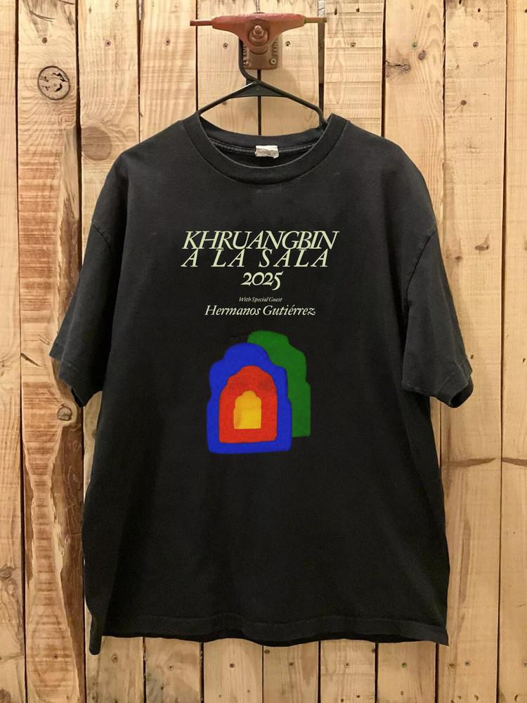 

KHRUANGBIN A La Sala Tour Black Cotton Full Size S-5XL Unisex T-Shirt XXXXL