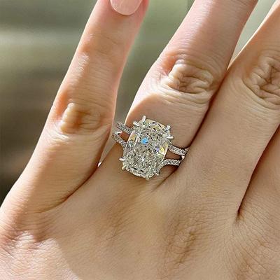 Huitan Große Kristall Zirkonia Ringe Neu Designte Damen Accessoires Ewigkeit Hochzeits Verlobungsringe Neuer Modeschmuck