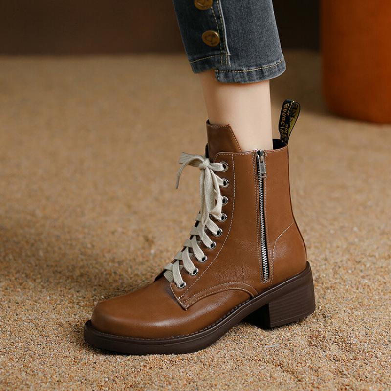 Autumn and Winter New Leather Martin Boots Women's Thick-soled Non-slip Large-size Women's Boots Side Zipper Korean Version Square and Medium Boots