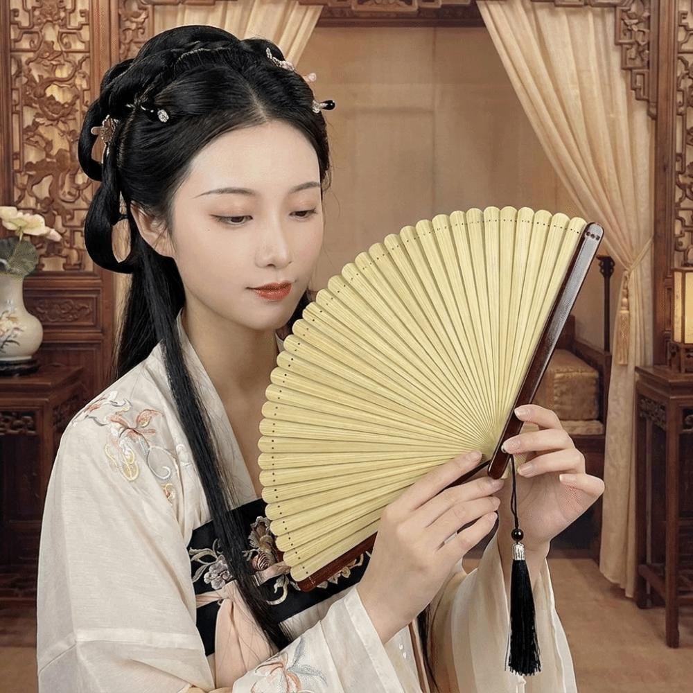 Exquisite Vintage Bamboo Folding Fan Portable Mini Chinese Style Fan Classic Decorative Handheld Fan Stage Performance