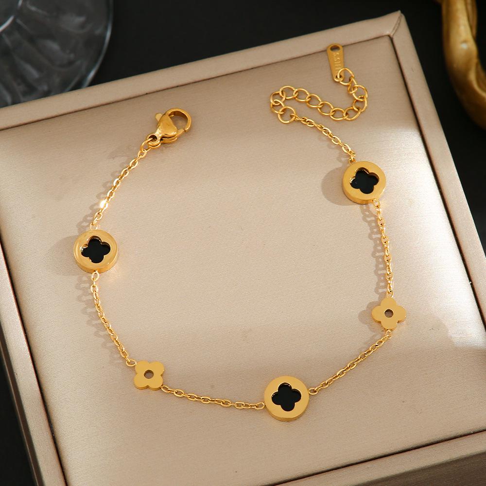 Colorfast Korean-Japanese Titanium Steel Women's Bracelet - Versatile, Fashionable Hand Jewelry.