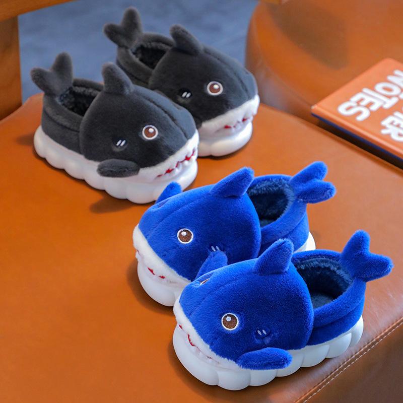 New Autumn and Winter Children's Cotton Slippers Boys and Girls Indoor Cartoon Shark Girls Slippers Baby Bag and Cotton Shoes