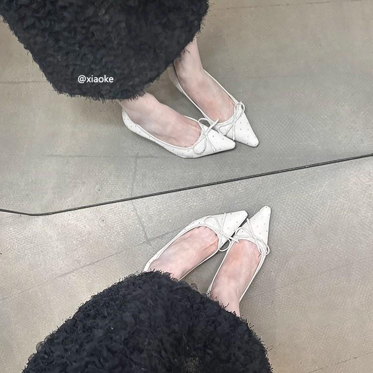 2025 Kitten Heel Temperament French with Skirt Light Mouth Single Shoes Pointed Black Bright Diamond Stiletto High Heels Women