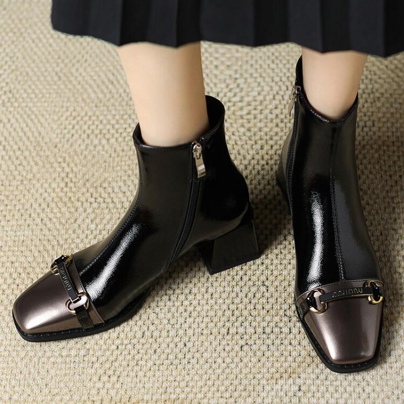 Autumn and winter Korean version of fashion boots women's rubber sole comfortable medium heel square head women's boots square heel large size new