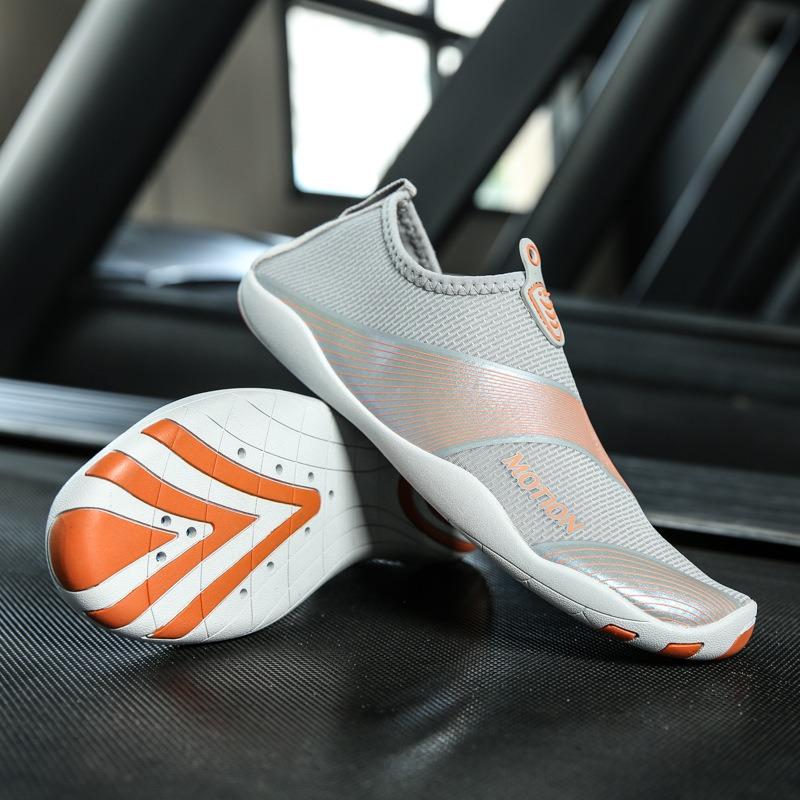 Outdoor New Five-finger Beach Shoes Couple Swimming Wading Shoes Men's and Women's Waterway Amphibious Creek Walking Shoes Fitness Shoes