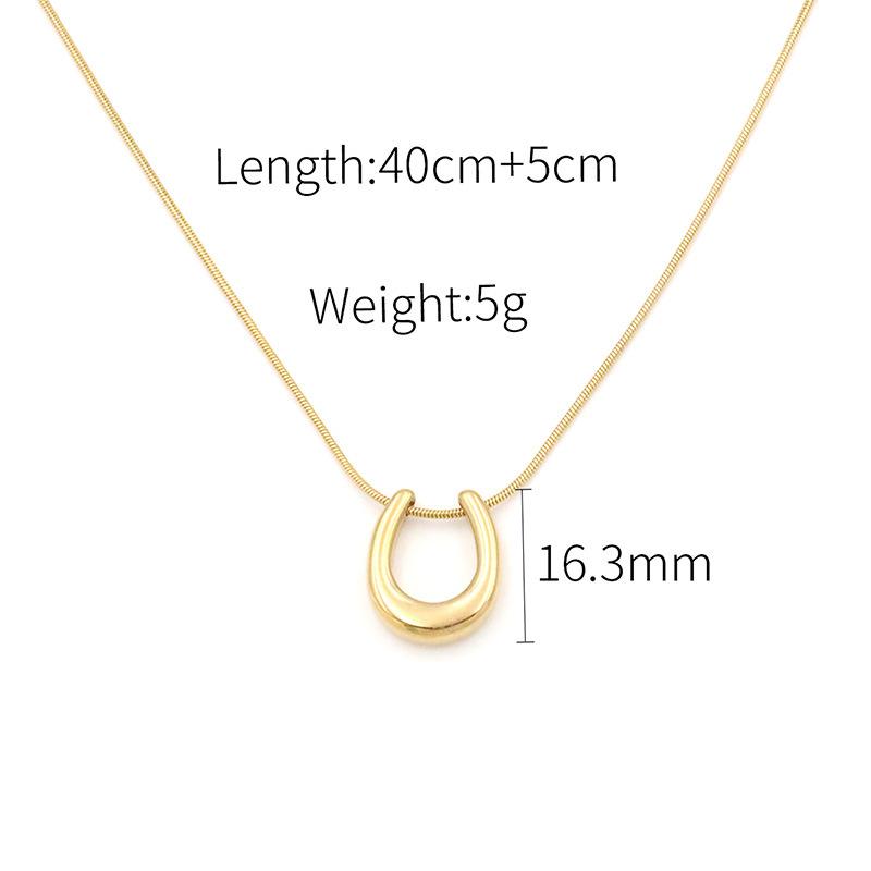 Niche Design Stainless Steel U-Shaped Pendant Necklace Women'S Versatile 18K Gold Horseshoe Collarbone Chain Jewelry