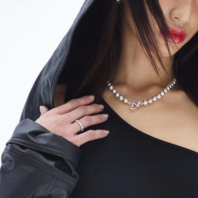 NIMBUS CURVY BALL RING (S)