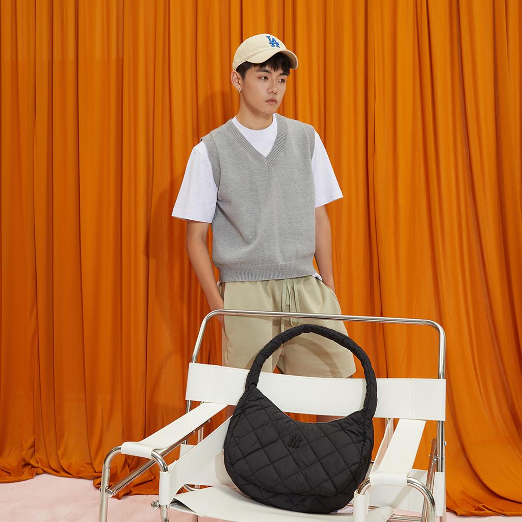 New MLB Polyester Cloud Bag, Dumpling Bag, Shoulder Bag, Hobo Bag, Handbag, Shoulder Bag Tubas Women's Black 3ABQL0936-50BKS