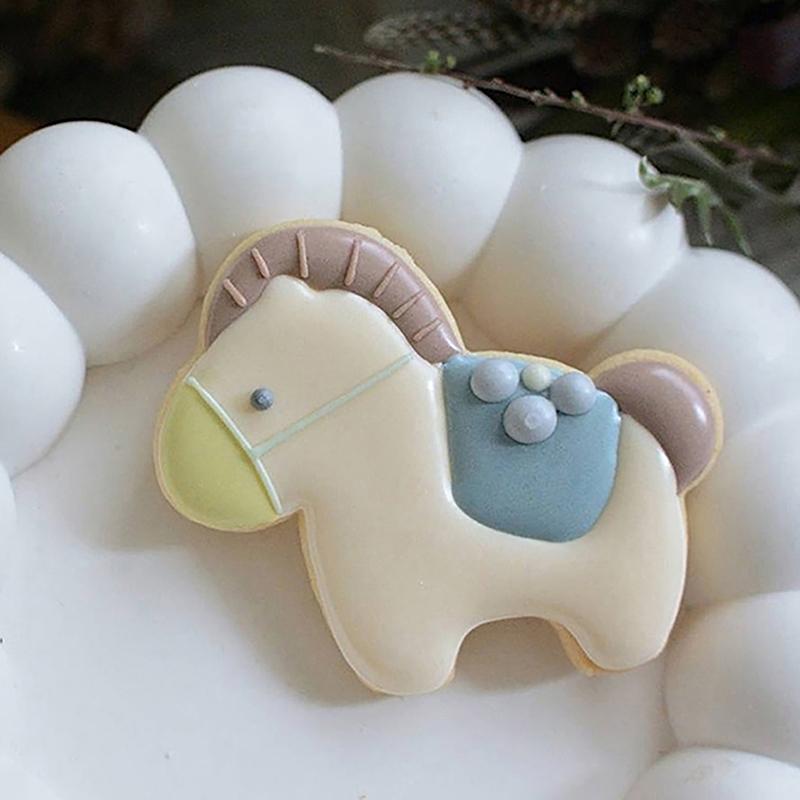 Cartoon Horse Shape Cookie Cutter Diy Biscuits Fondant Embossing Mold 2026 New Year Party Cake Decor Supplies Cookie Baking Tool