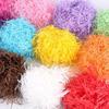 Bandes de papier déchiqueté coloré pour les bricolages DIY de maternelle et confettis