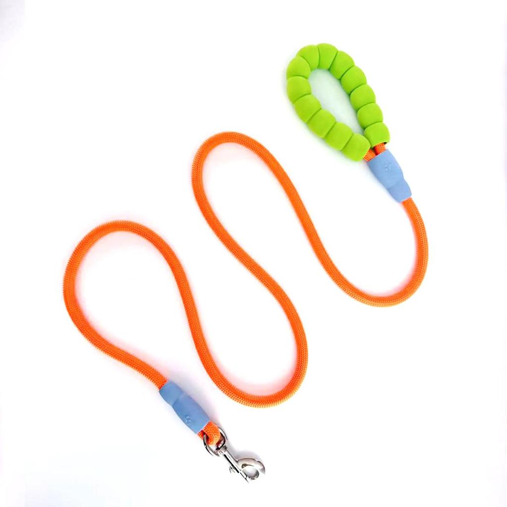 Dopamin Schaum Stoßdämpfende Haustierleine für sicheres Gassigehen mit Hunden im Freien