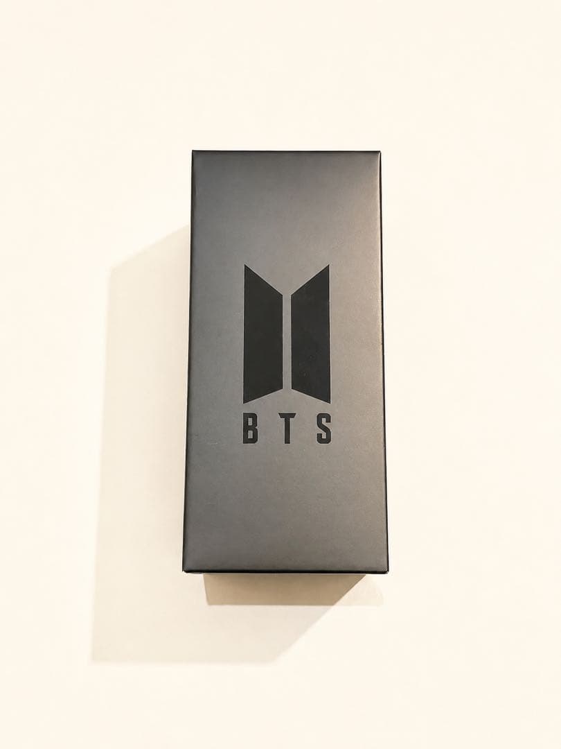 [USED] BTS Light Stick Ver.4 Army Bomb with Photocard (Official)