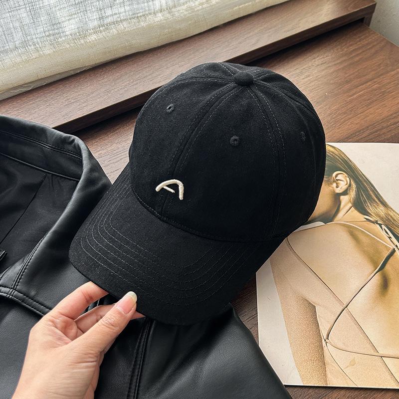 Simple Letter A Embroidered Baseball Hat for Women Korean Style Casual and Versatile Soft Top Couple Showing Their Faces with Small Duckling Hat