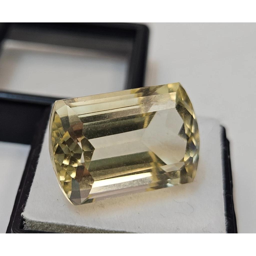 Fabulous Natural Yellow Sapphire 23-24 Ct Fancy Cushion Cut Certified Gemstone