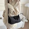 Fashionable Trendy Simple Shoulder Bag Unique Casual Commuter Pillow Bag For Women
