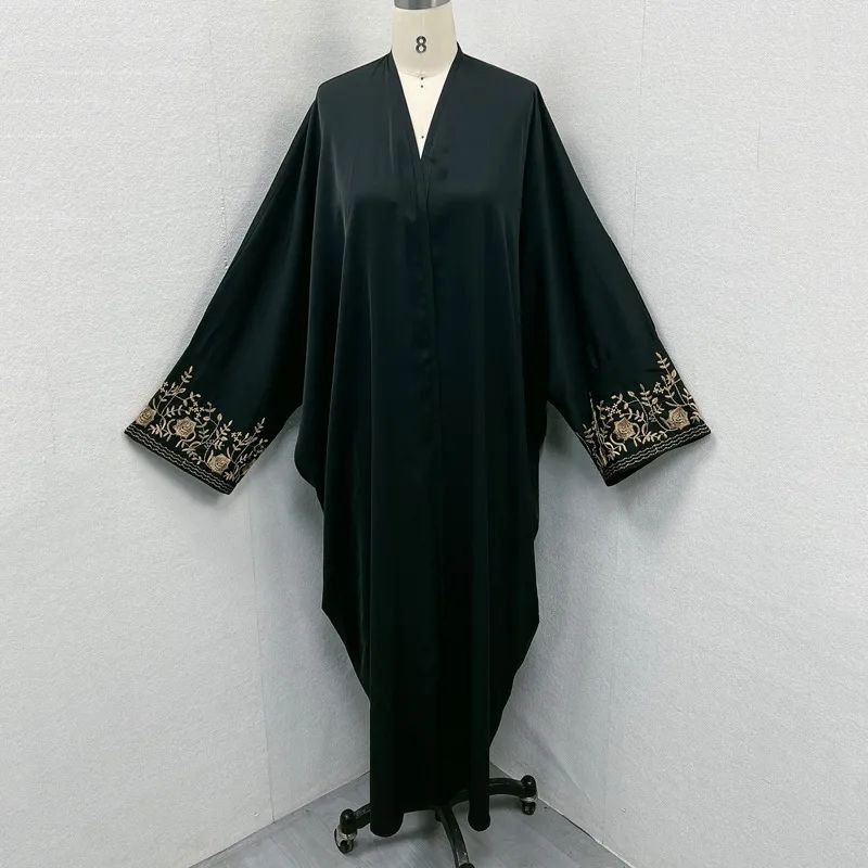 F413 Supply Cross-border E-COMMERCE Foreign Trade Middle East Dubai Women Clothes Embroidery Bat with Sleeves Loose Cardigan Gown In Stock