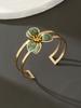 1 sweet and lovely flower bracelet