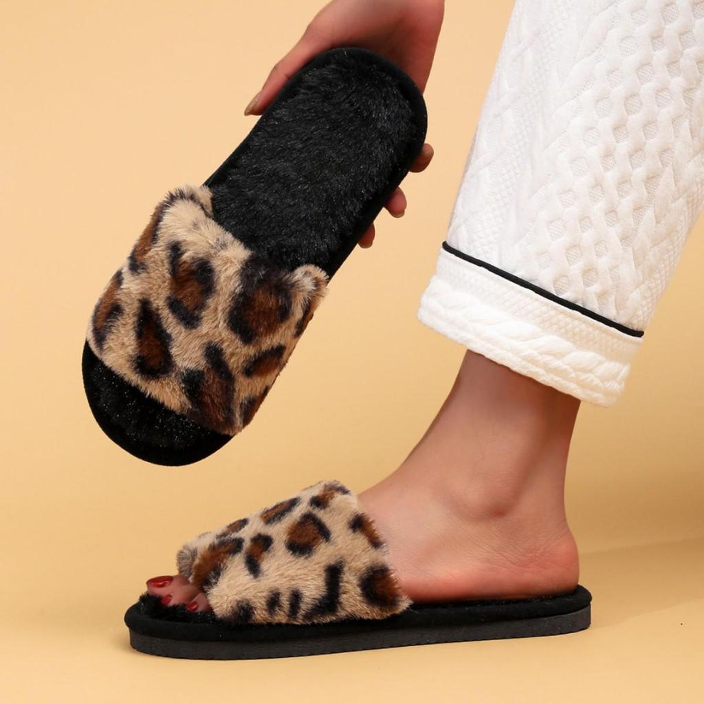 Leopard Print Open-Toe Flip-Flops for All Seasons