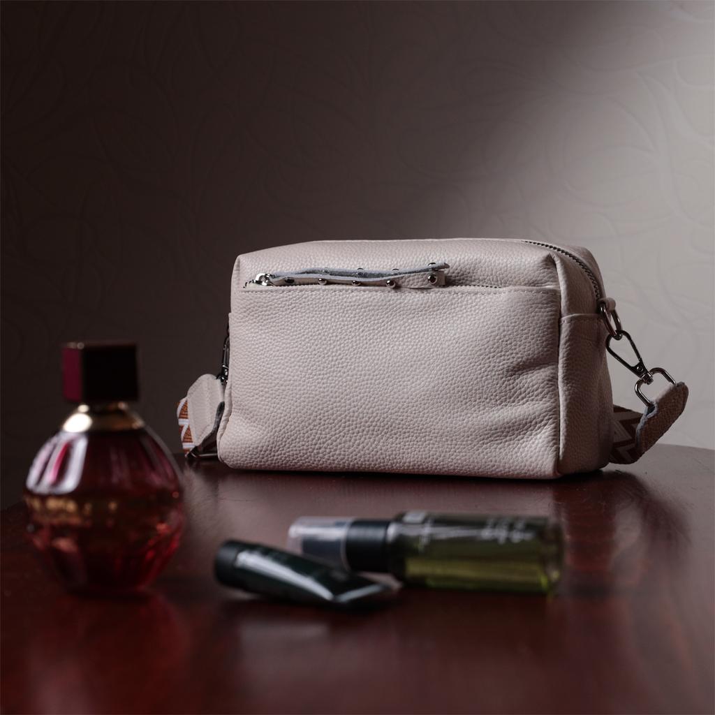 Interesting Women's Leather Bag with a Stylish Runner Vintage 22653 White