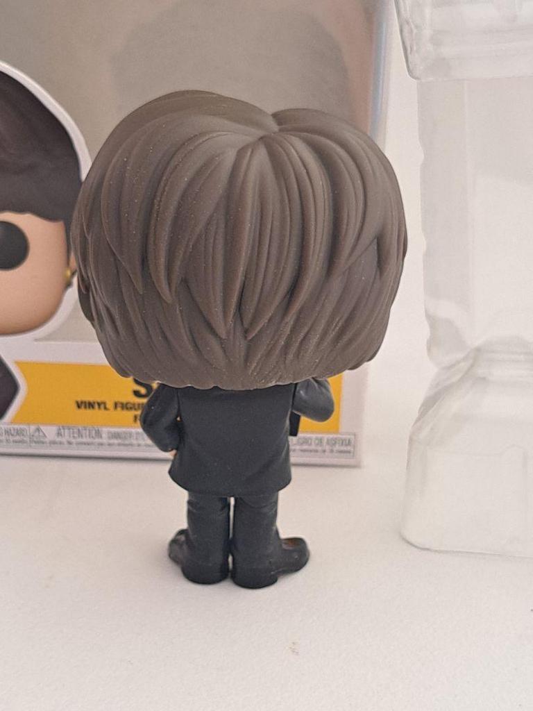 [USED] funko pop BTS SUGA