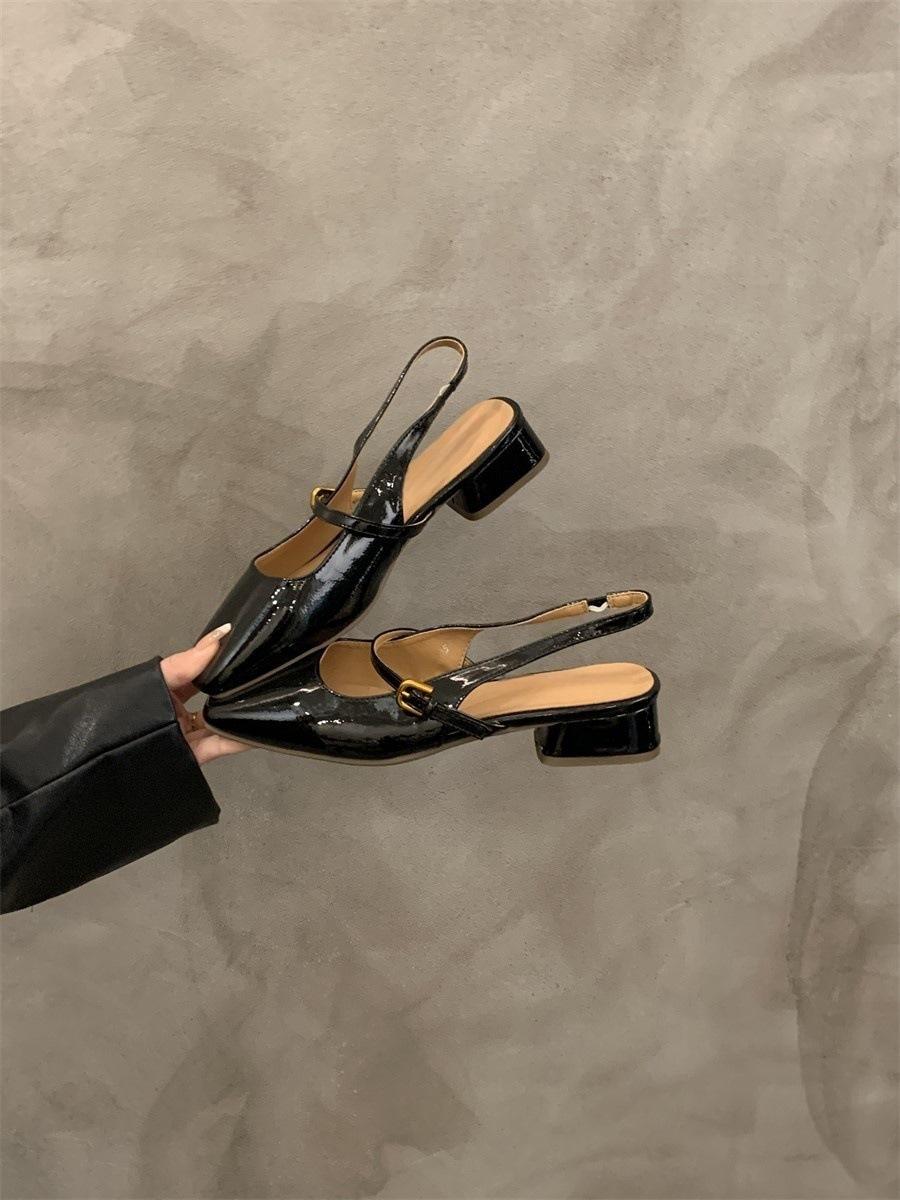 

Coarse heel bag head sandals, women s shoes are versatile, spring 2025 new patent leather light mouth French gentle wind shoes 35