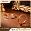 Bague fine en pavé de diamants biseautés sur bande or rose - Élégante et empilable pour un usage quotidien