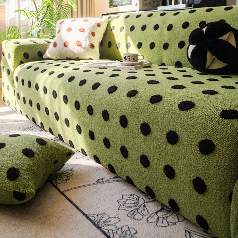 

Autumn and Winter Polar Fleece Polka Dot Sofa Cover Stretch Plush Dustroof Couch Covers Easy-Care Furniture Protection Slipcover 1 Seater 90-140 cm