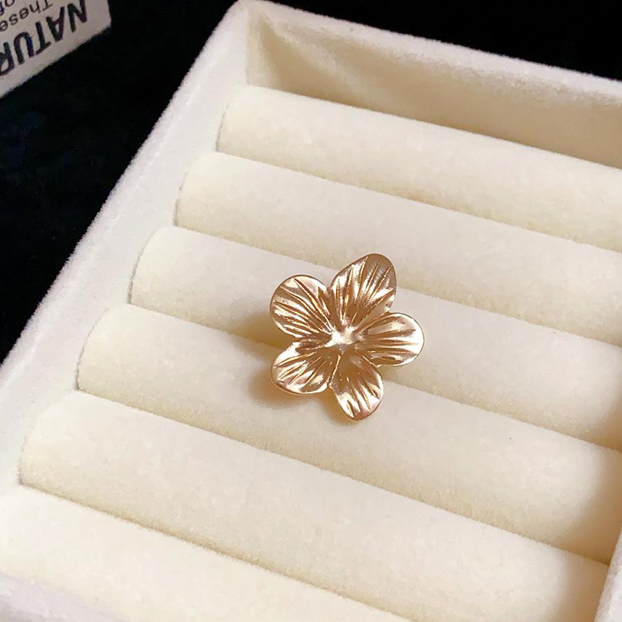 European and American Metal Starfish Moon Sun Flower Ear Clips Light Luxury High-end Earrings Fashion Simple Commuter Earrings Women