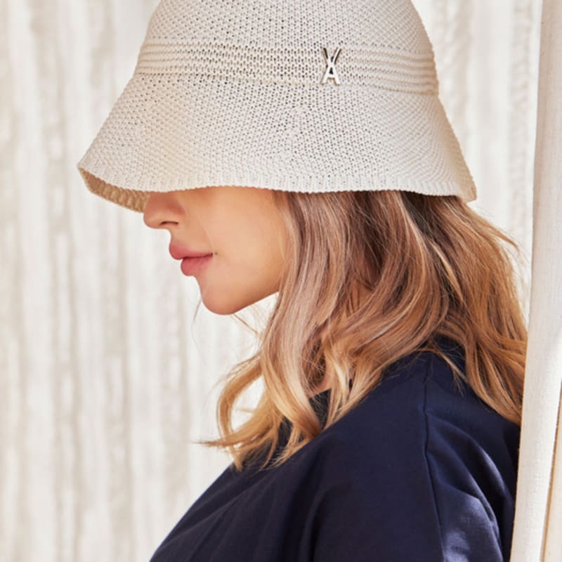 

VARZAR Летняя вязаная панама с логотипом и шипами кремовая FREE