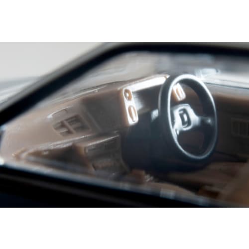 Tomytec Tomica Limited Vintage Neo 1/64 Scale LV-N284e Toyota Corolla Levin 2-Door Lime White 1983 Model (Finished Model) 334859