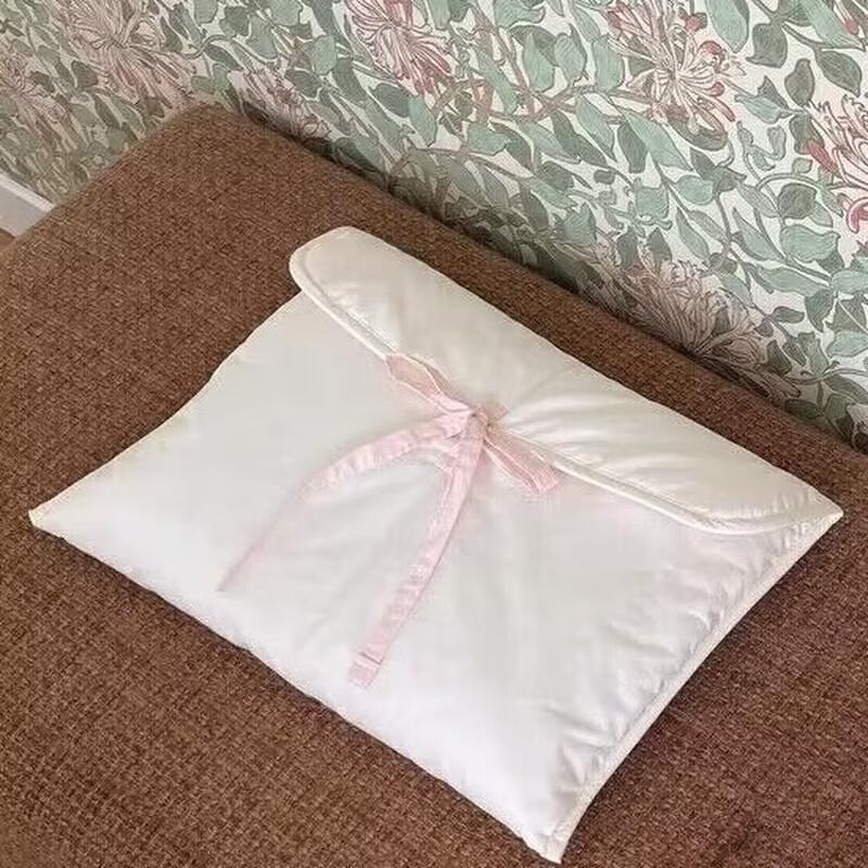 Ballet Style Pink Bow Laptop/Tablet Bag