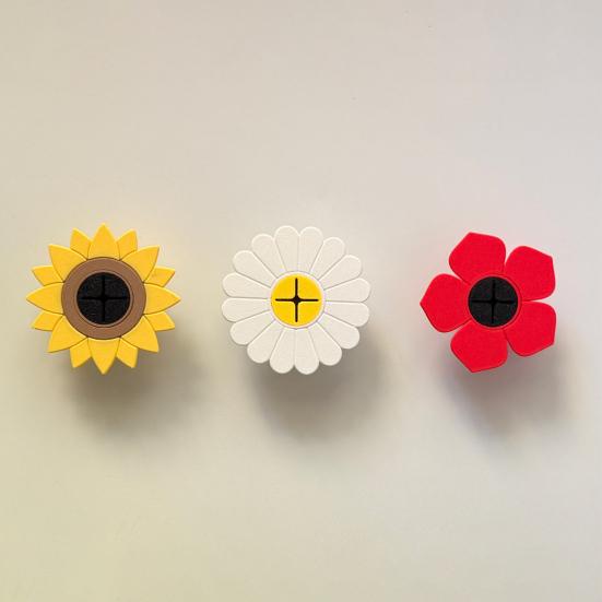 3Pcs Magnetic Towel Hooks Space Saving Simple Installation Creative 3D Petal Shaped