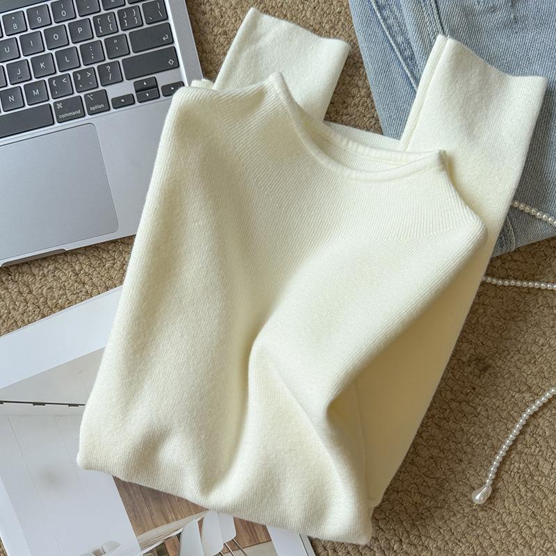 2026 Autumn Women's Slim Fit Round Neck Knit Pullover Sweater