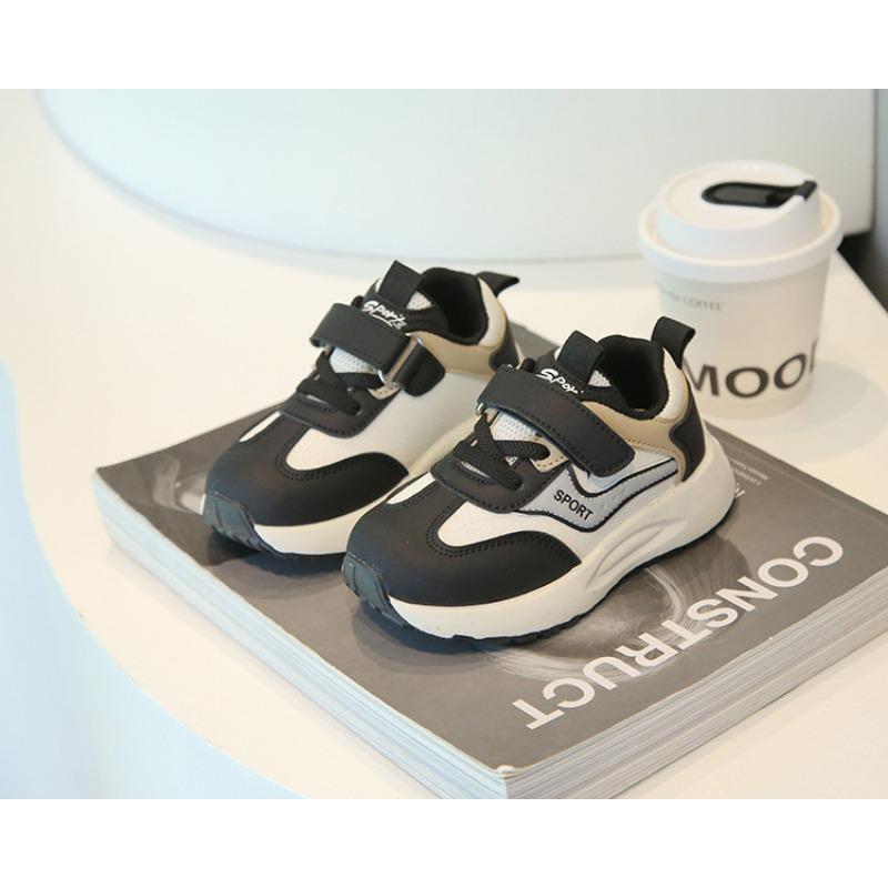 Kids Lightweight Soft Sole Breathable Casual Running Sneakers For Boys And Girls