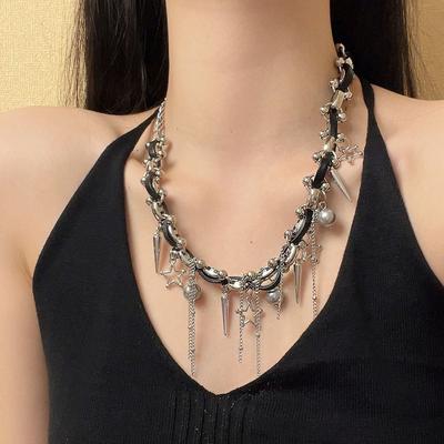 Retro Metal Chain Rivet Choker Love Tassel Y2K PU Necklace Jewelry Accessories Pendant Party