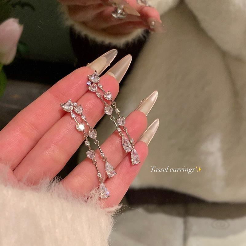 

S925 Sterling Silver Diamond-Embedded Lovely Flash Zirconium Water Drop Tassel Earrings High-Grade Light Luxury Unique Long Beautiful Ear Studs Women 925 silver needle-flash zirconium tassel pair