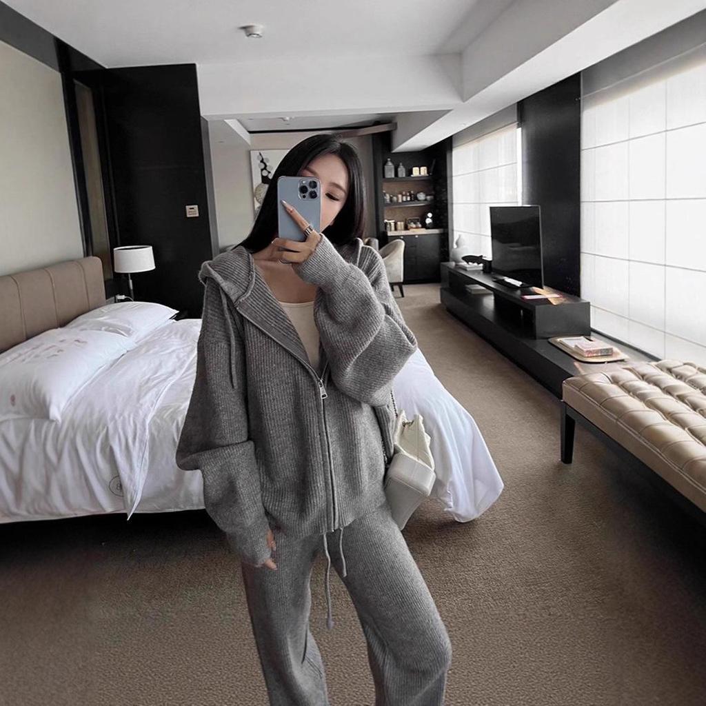 Autumn European Lazy Style Zippered Hooded Cardigan Sweater Set for Women
