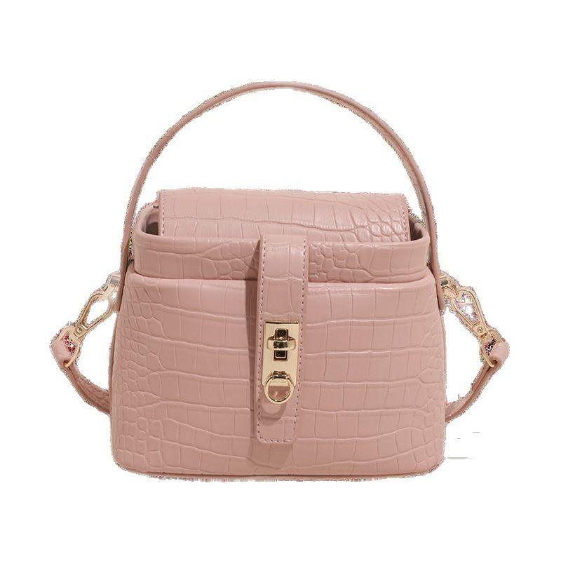 Fashion Portable Small Bag Women's New High-end Crocodile Pattern Bucket Bag Versatile Design Messenger Bag