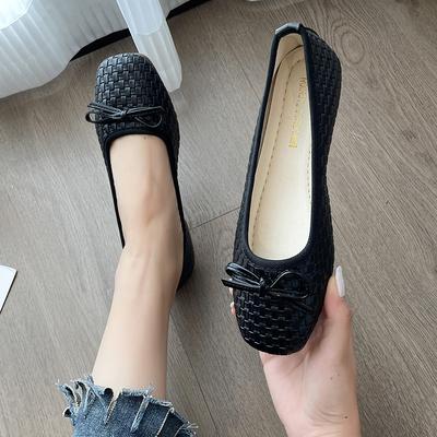 Square Toe Flat Shoes, Bow Bow Shallow Mouth Commuting Women's Shoes, Fairy Style French Soft Sole Versatile Work Shoes