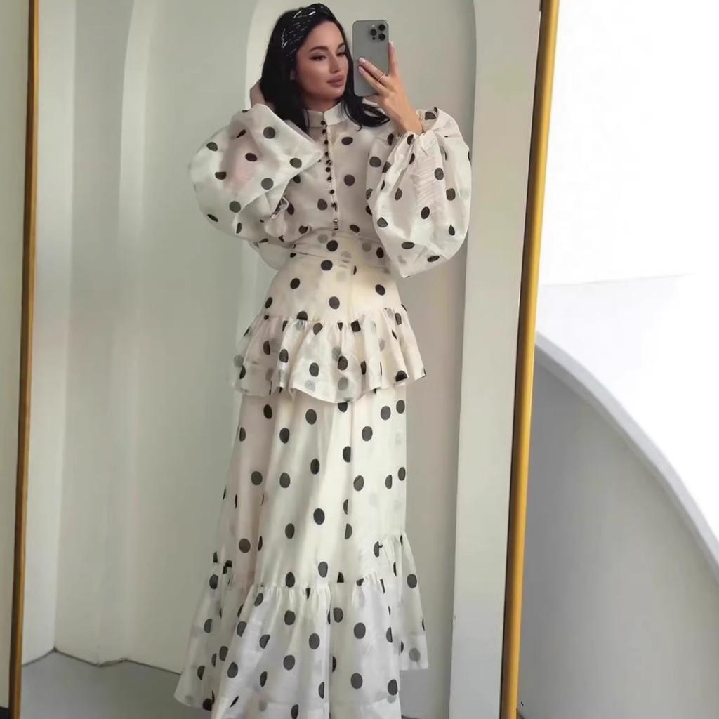 Abito Midi da Donna a Pois con Bordi Arricciati a Maniche Lunghe Bianco Nero Abito Elegante