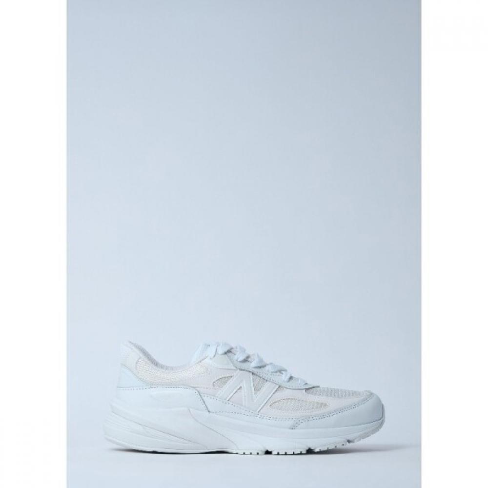 

New Balance 990 Sneakers US07