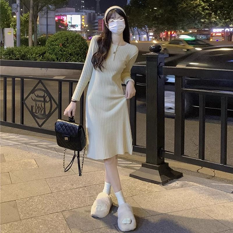 

Women s Early Autumn 2025 French Black Knitted Long Dress with Inner Layer L (55/60kg)