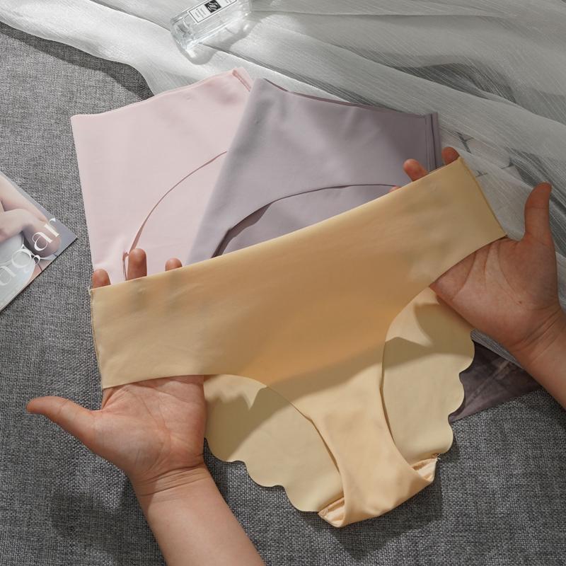Braguitas sin costuras para mujer Ropa interior ultrafina Comodidad Íntimos Lencería sexy Talla grande Tiro bajo Calzoncillos para mujer
