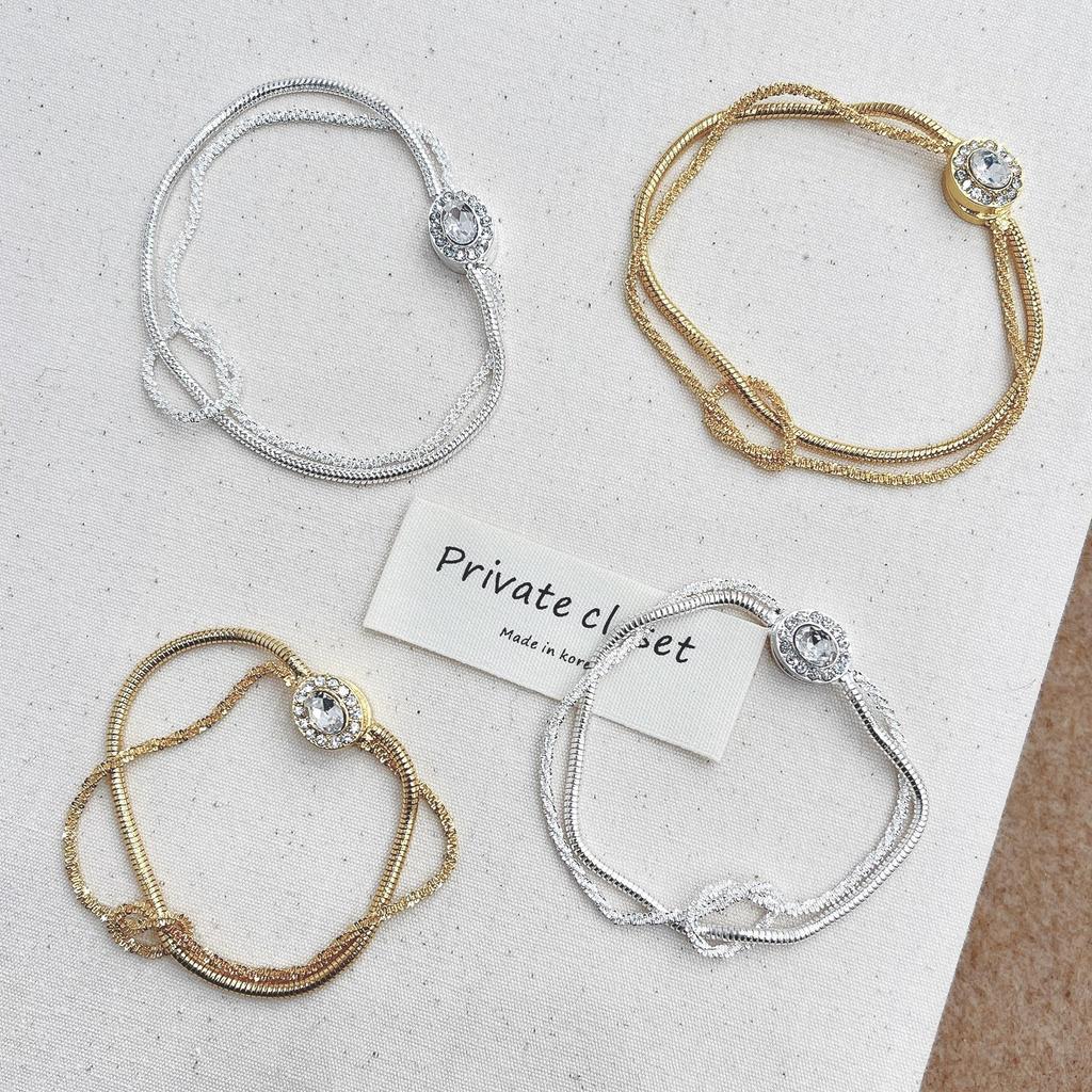 Elegant Double-Layer Gold Wire-Wrapped Bracelet for Women - Luxurious, Soft, Exquisite, and Ideal for Stacking.