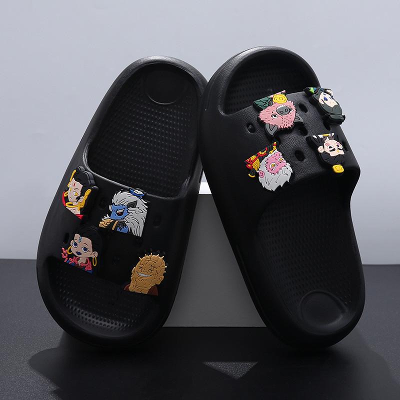 Bequeme weiche Sohle Eva Cartoon-Figur Indoor Outdoor Badeschuhe für Jungen