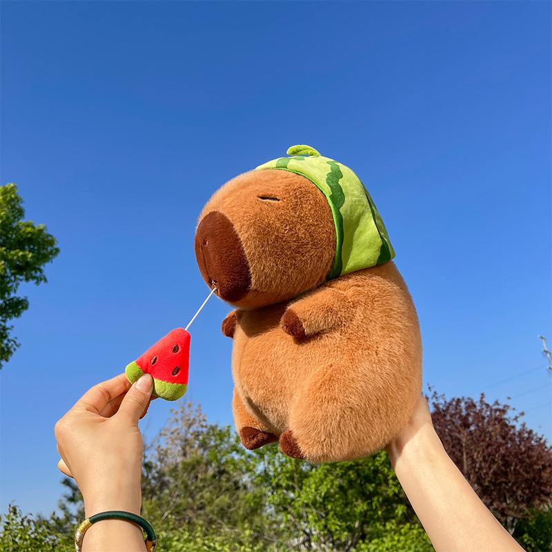 Capybara Puppe Dehnbare Mütze Wassermelone Capybara Plüschtier Puppe Geschenk